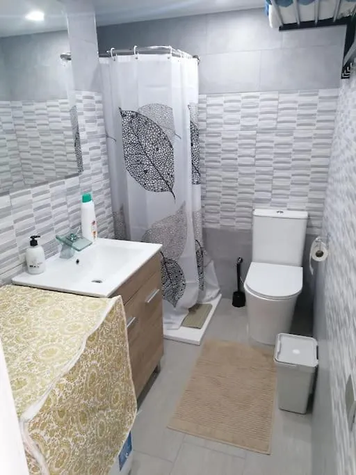 Quiet & Bright Apartment With Private Garden Μασπαλόμας